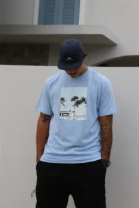 produto-camiseta-basica-tropical-palms-good-times-azul-3634