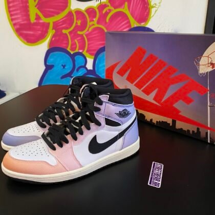 Air Jordan 1 High Skyline