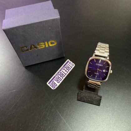 Relógio Casio Europe Prata/Azul Marinho