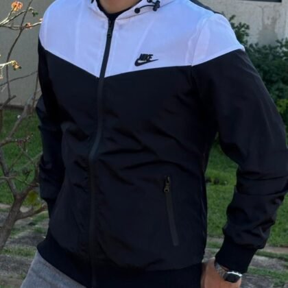Jaqueta Nike Sportswear Windrunner White/Black